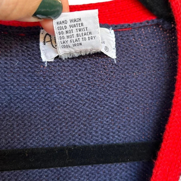 Vintage Patriotic Ugly Sweater Vest Red White Blue America Knit Vest Size Large - Picture 5 of 7